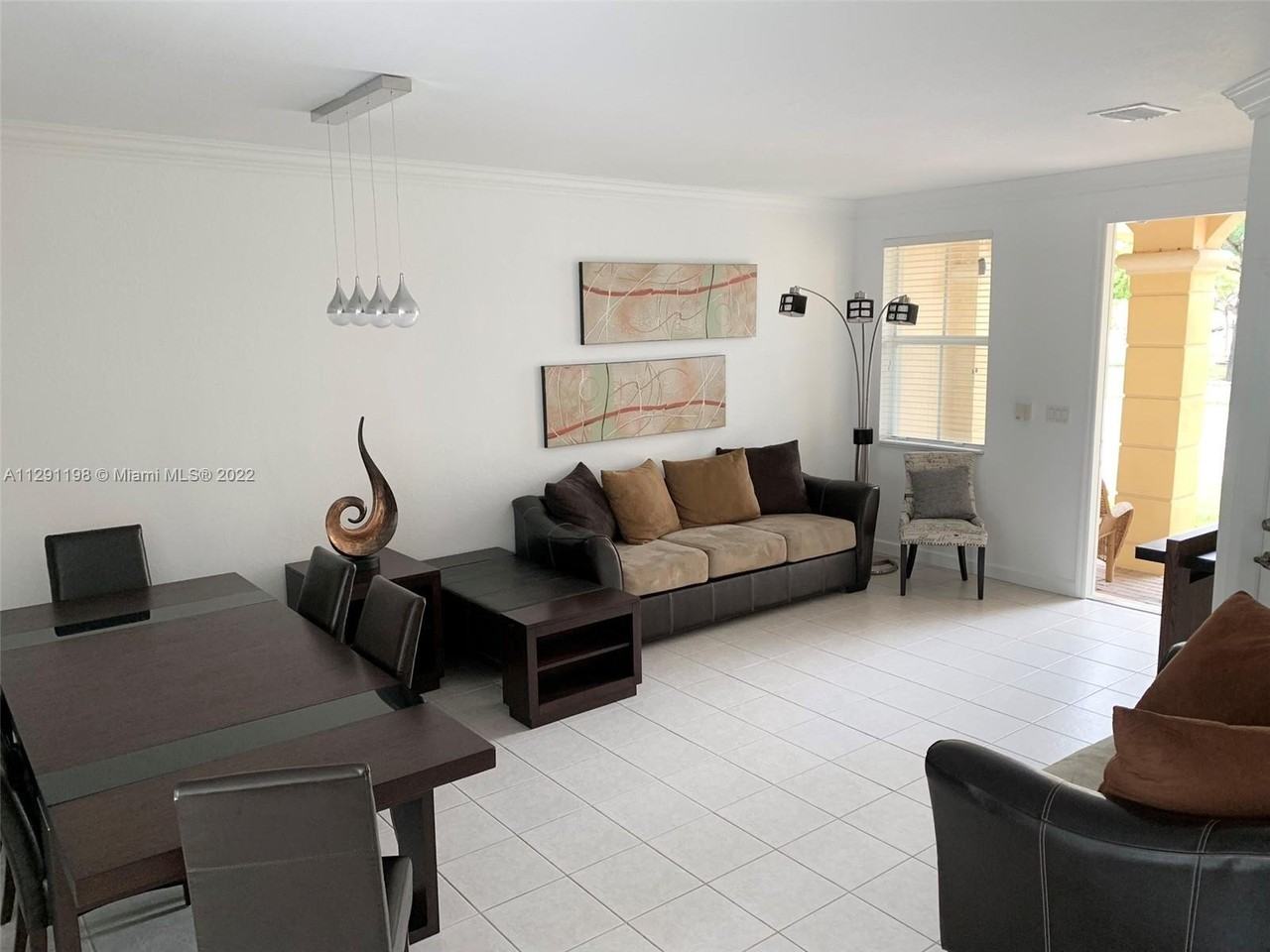 11256 Nw 86th Ln #11256 - Photo 3 of 8