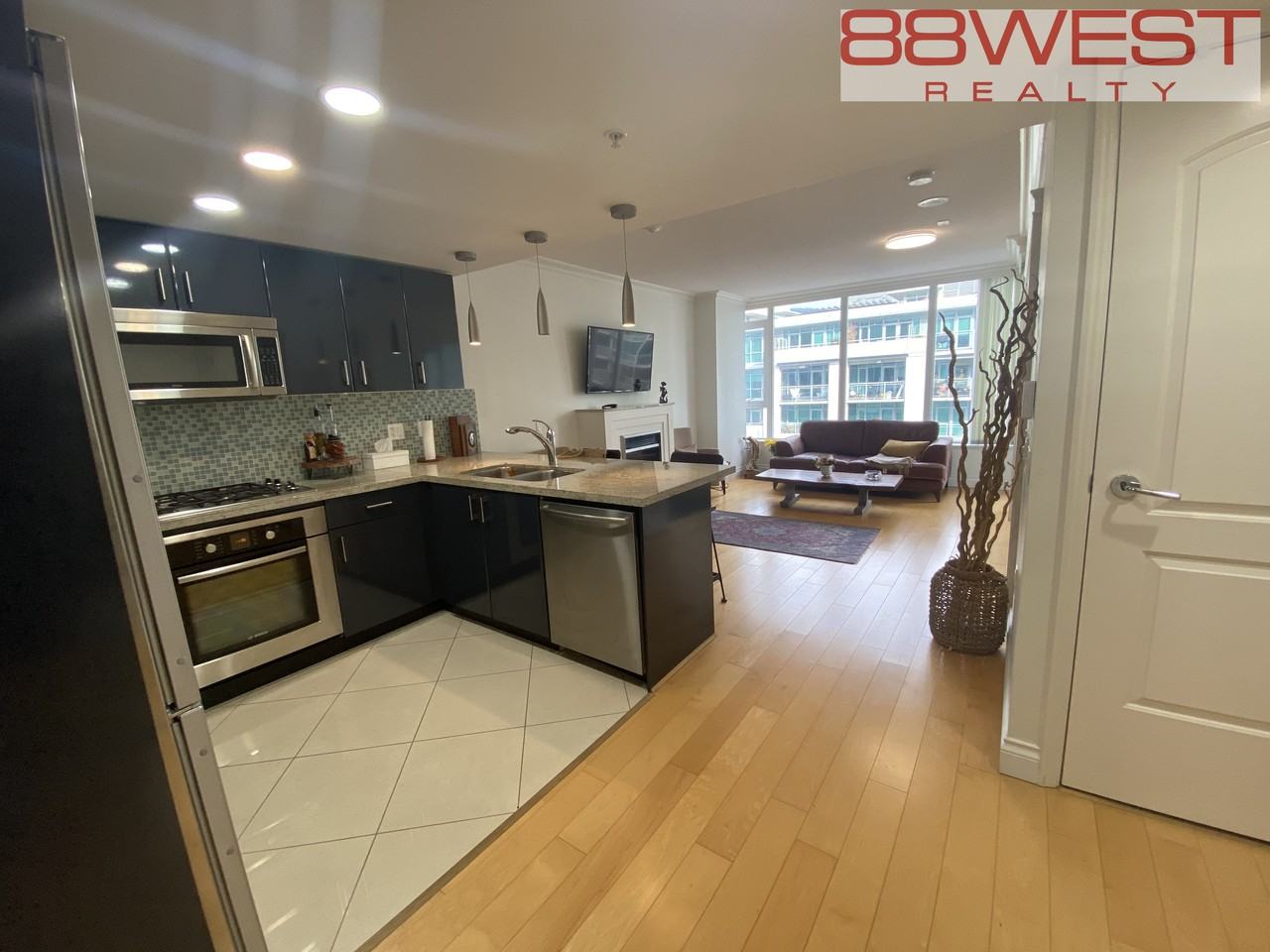 133 Esplanade East #508 - Photo 2 of 36