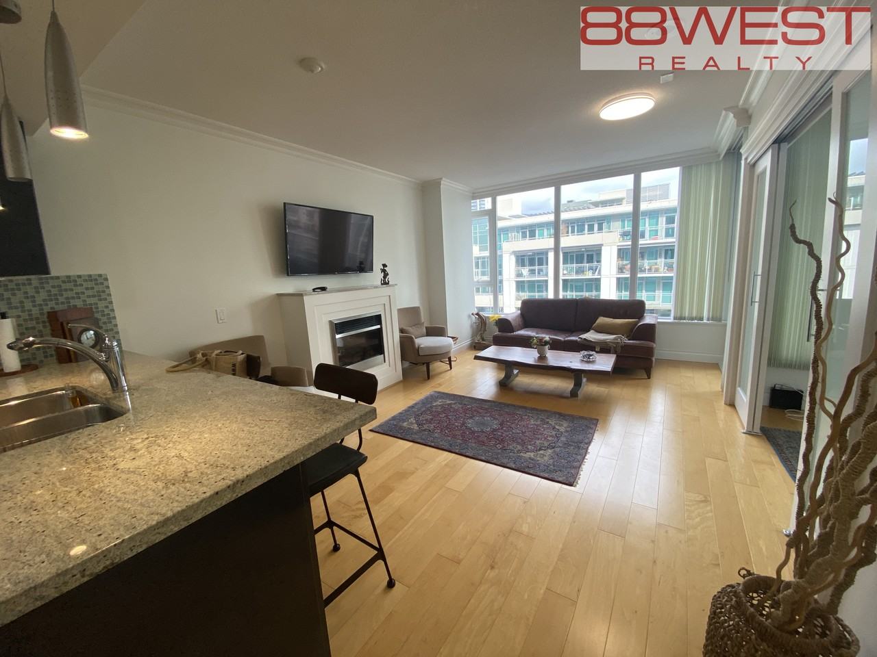 133 Esplanade East #508 - Photo 6 of 36