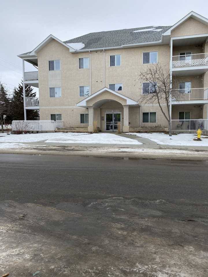 2 Bedroom 2 Bath in West Jasper Place Apartments 10008 151 St Nw, Edmonton, AB T5P 1T3 Zumper