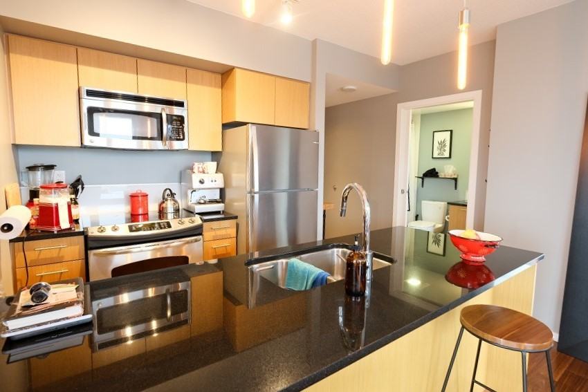 834 Johnson Street #903 - Photo 6 of 9