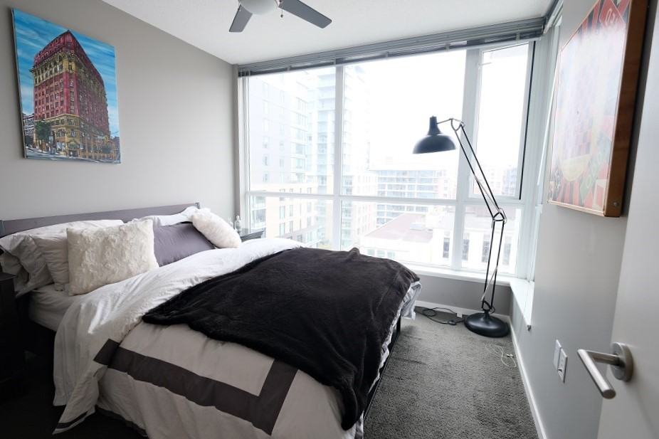 834 Johnson Street #903 - Photo 7 of 9