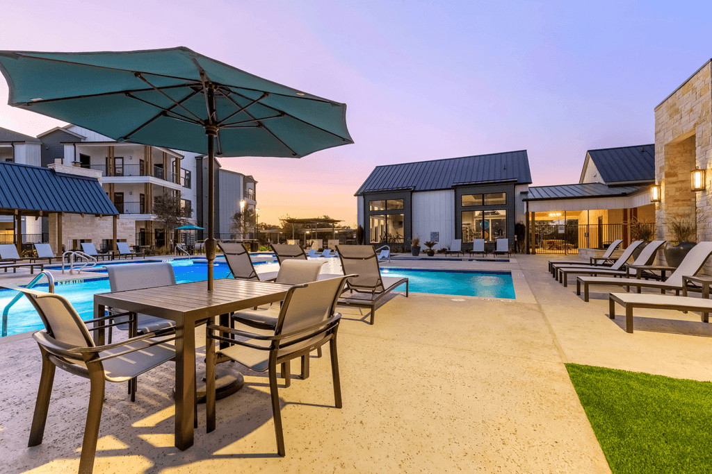 East Vue Ranch Apartments - Photo 6 of 50