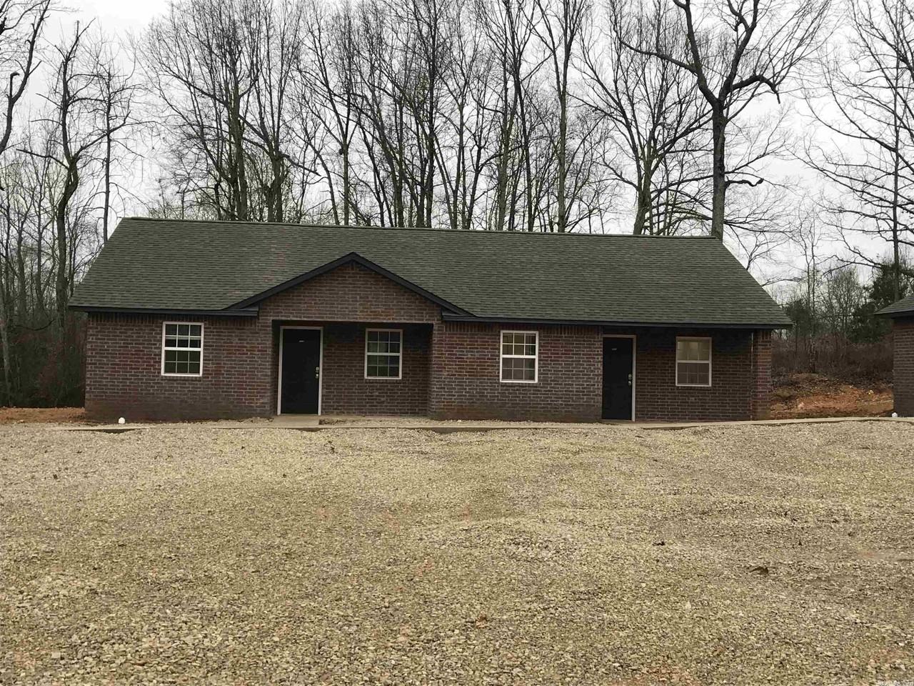 32 Sweet Gum Trail, Pocahontas, AR 72455 2 Bedroom Apartment for 775