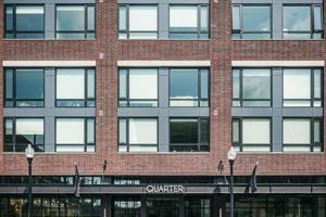 featured image of 2550 Detroit Ave