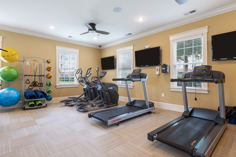 One Midtown Apartment Homes - Photo 7 of 20