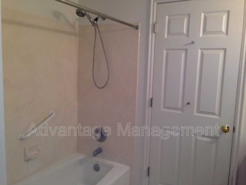 625 Northwest - Photo 5 of 9