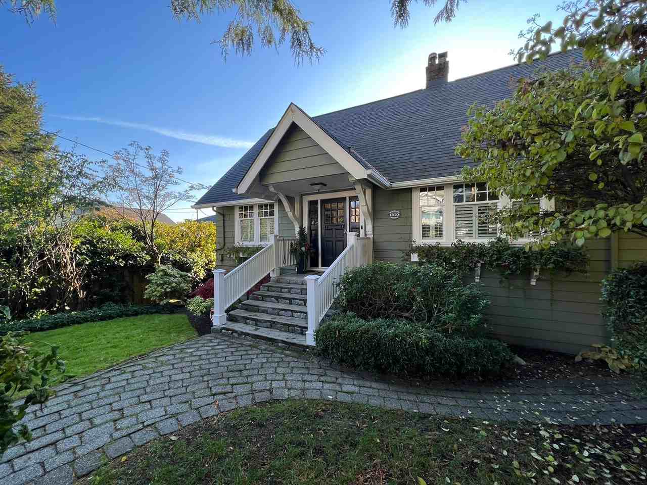 1470 Haywood Avenue, West Vancouver, BC V7T 1V6 5 Bedroom House for