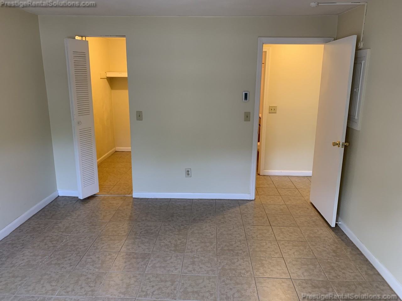 740 Central St #H13 - Photo 7 of 11