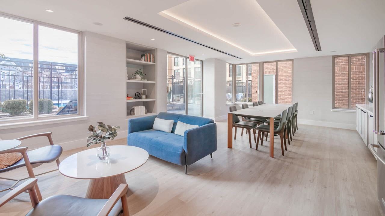 Edgemont at Bethesda Metro - Photo 7 of 48