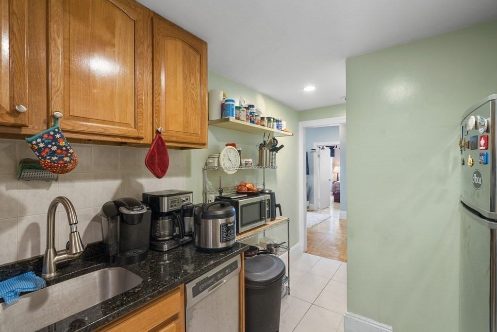 56 Park Vale Ave #12 - Photo 3 of 10