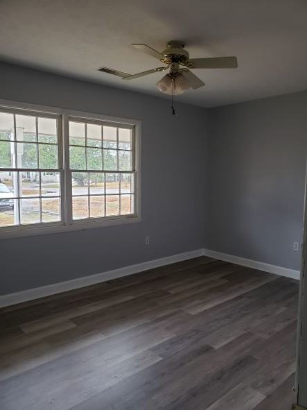 204 Longwood LaneUnit B #B - Photo 3 of 11