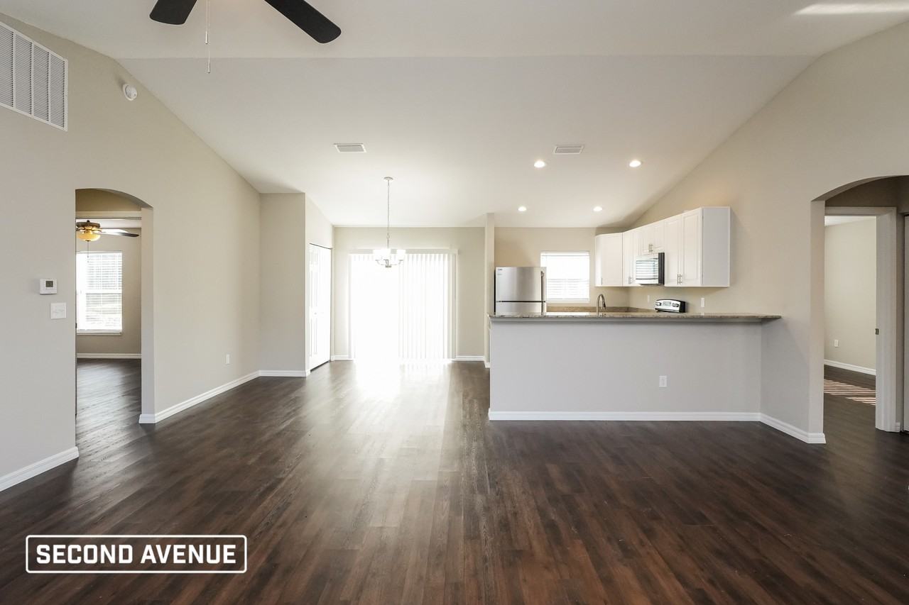 13731 Sw 40th Cir - Photo 5 of 19