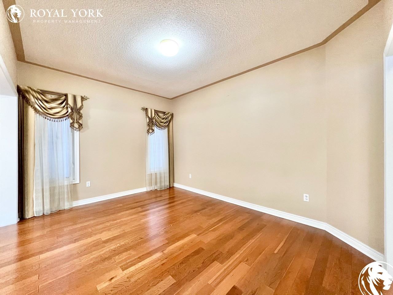 620 Highglen Ave #1 - Photo 3 of 50