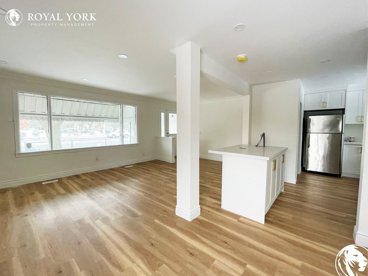 379 West St - Photo 2 of 27