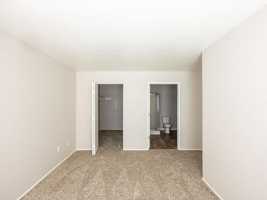 featured image of 12800 Se 7th St