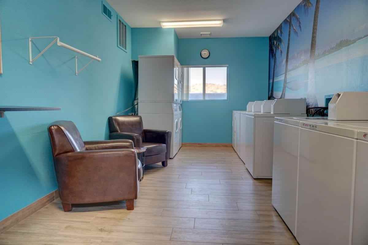 3396 Sunriver Rd - Photo 3 of 13