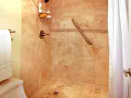 featured image of 650 S 80th St