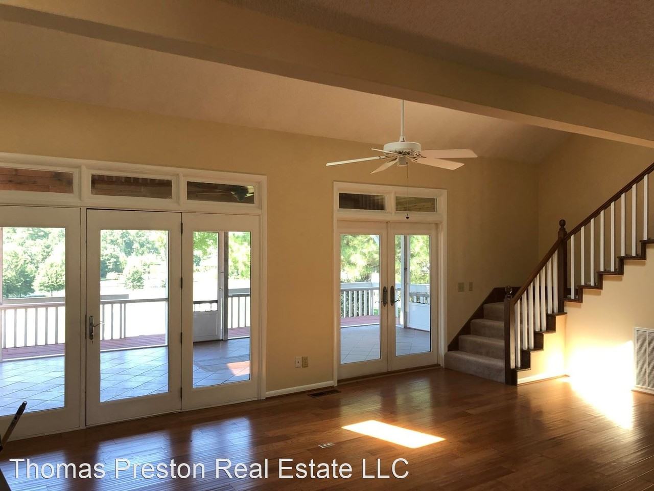 1181 Golf View Ln - Photo 3 of 22