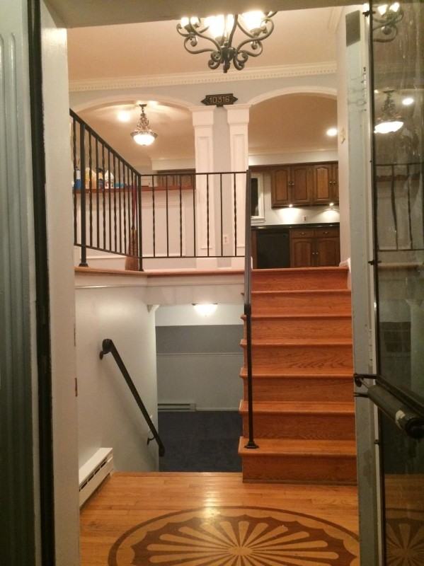 10316 Georgetown Pike - Photo 2 of 35