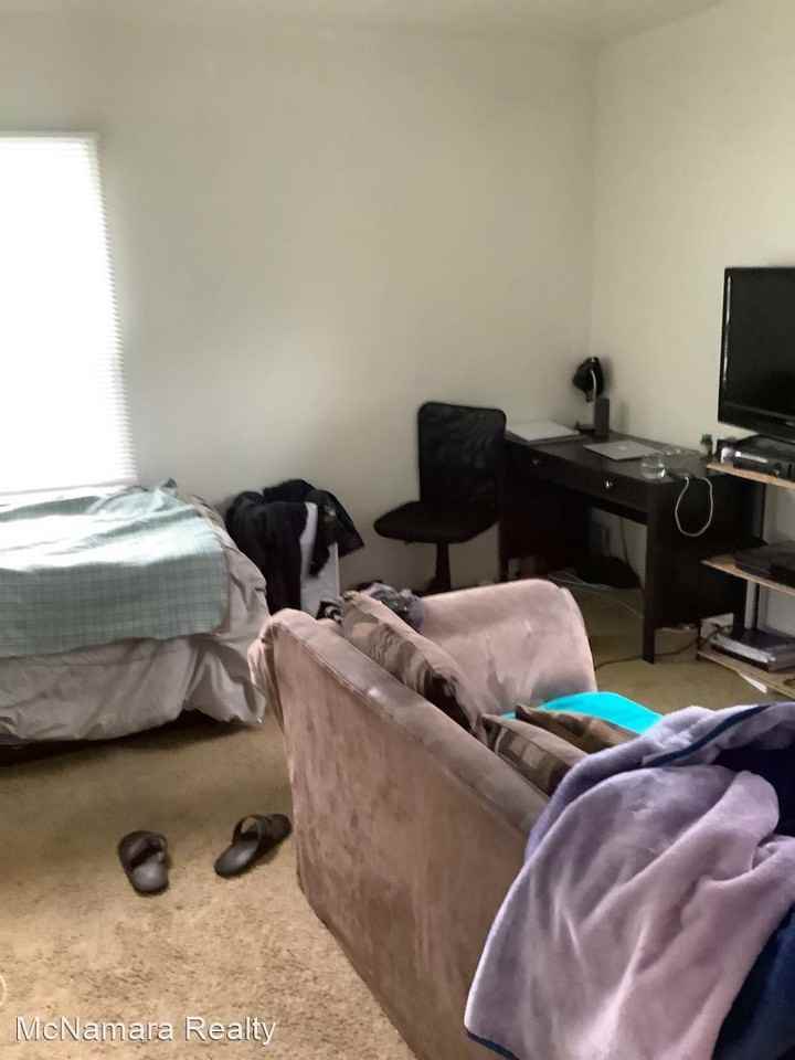 Crandall Apartments - Live 1 minute from Cal Poly Campus! - Photo 3 of 5