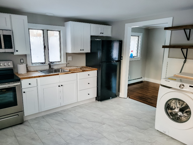 131 Durham Rd #B - Photo 3 of 15