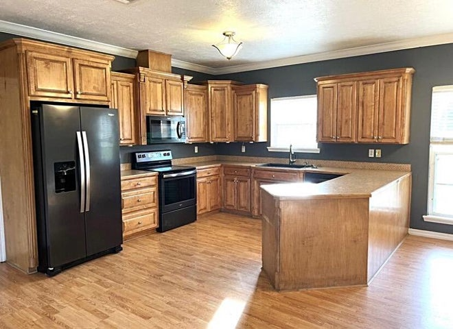 3672 E Hawthorne Rd - Photo 3 of 8