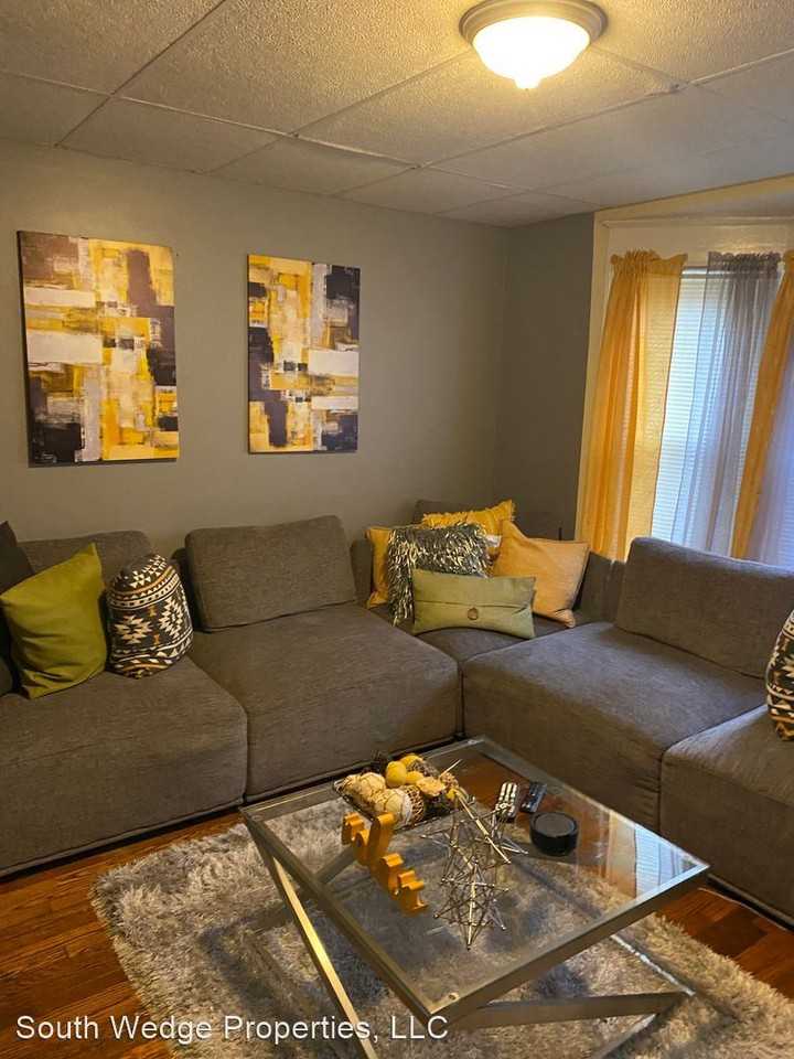 297-299 Averill Avenue - Photo 3 of 15