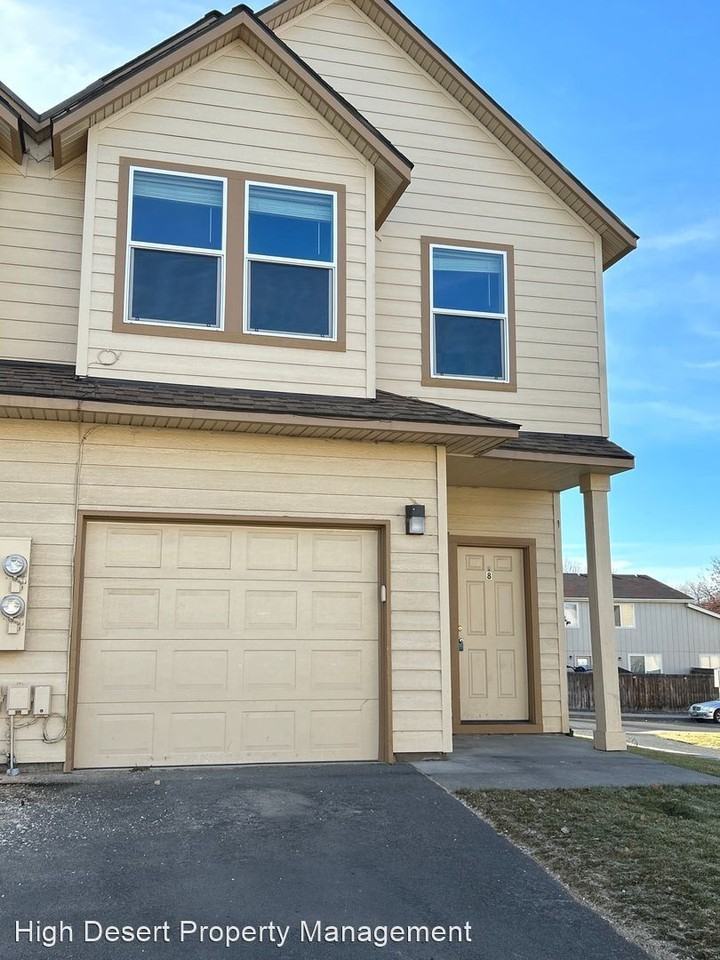 2002 SW Canyon Drive Apartments 2002 Sw Canyon Dr, Redmond, OR 97756 Zumper