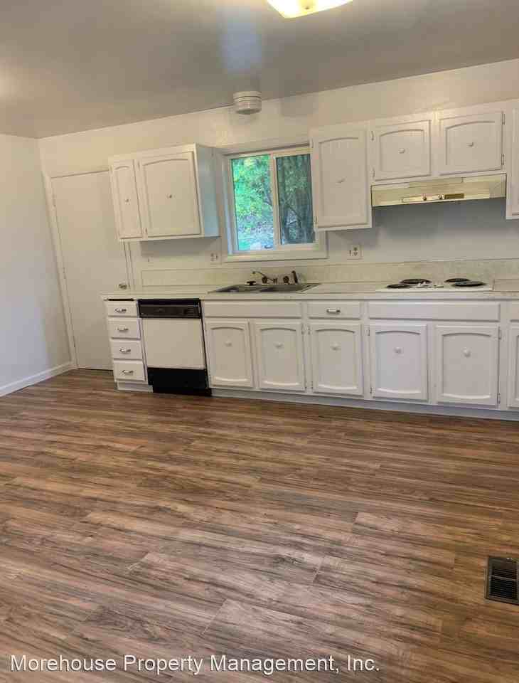 1925 Bryant Court - Photo 2 of 9