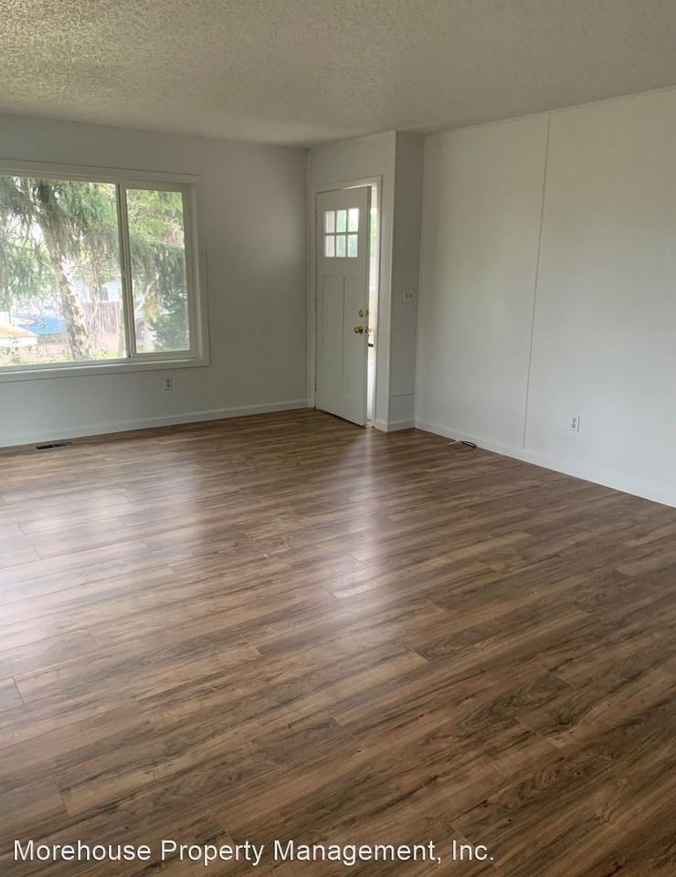 1925 Bryant Court - Photo 3 of 9