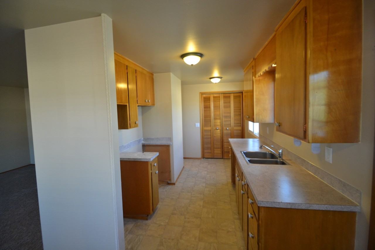 24221 13th Pl S - Photo 3 of 9