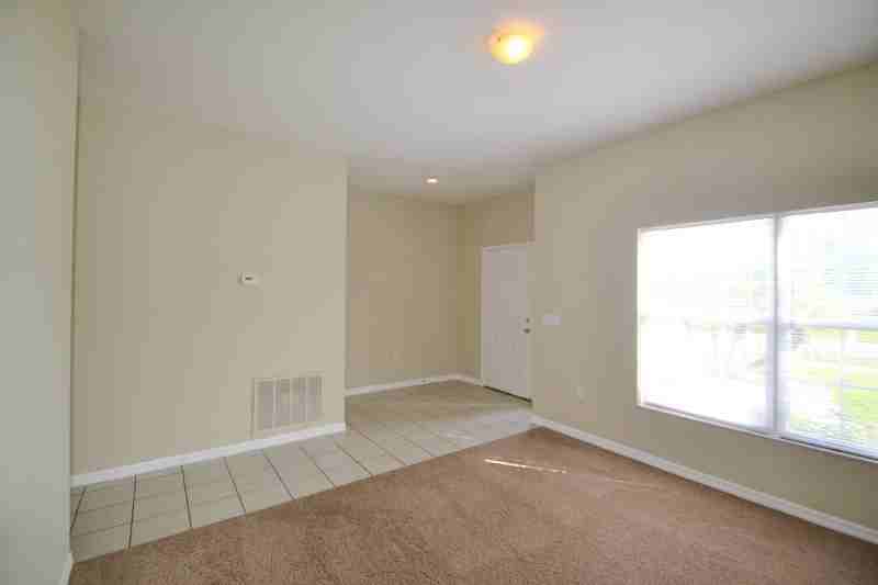 9607 Cypress Harbor Dr - Photo 3 of 16