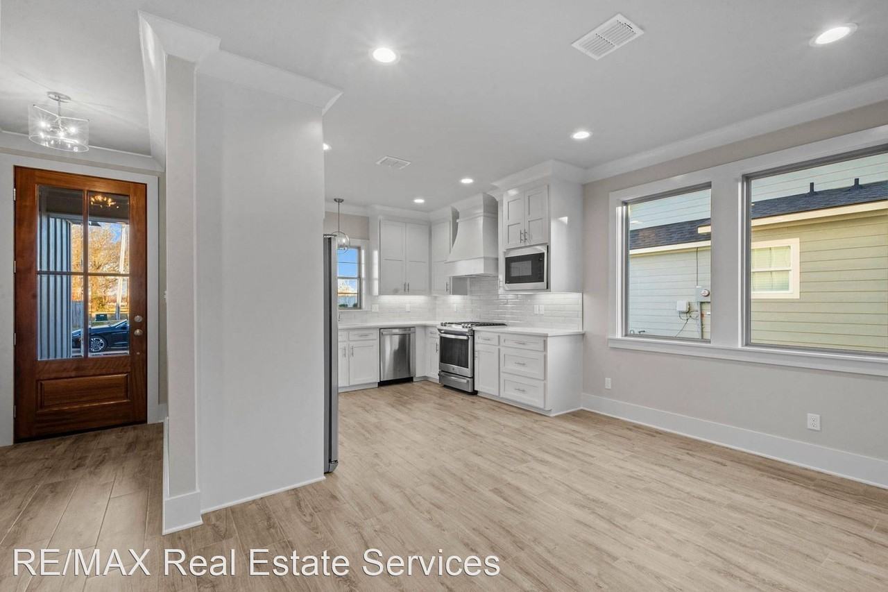 604 604 Perfect Place - Photo 2 of 23