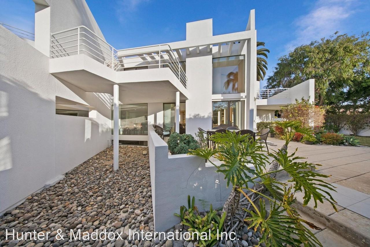 238 11th St - Photo 2 of 39