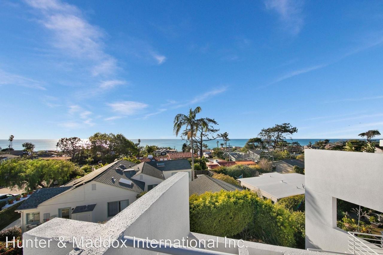 238 11th St - Photo 3 of 39