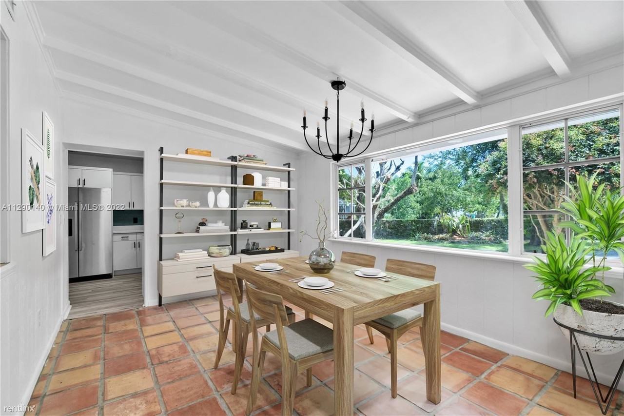 7500 Sw 75th St - Photo 2 of 10