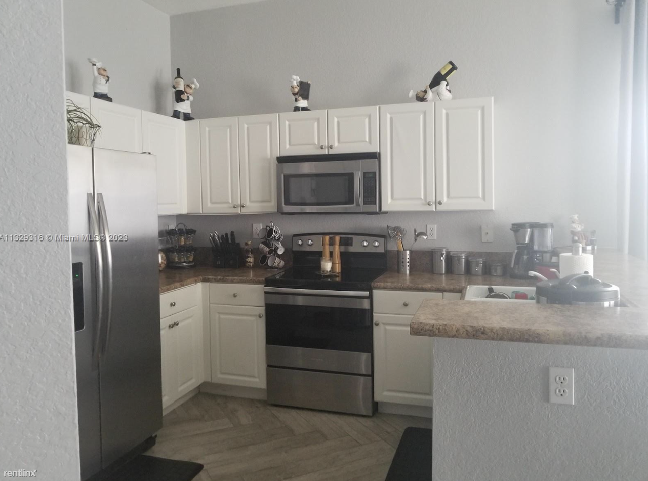 22507 Sw 94th Path - Photo 3 of 4