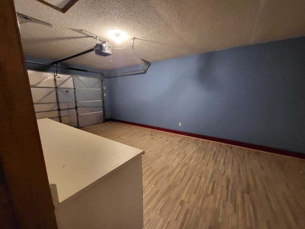 25 Windsong Ln - Photo 3 of 12