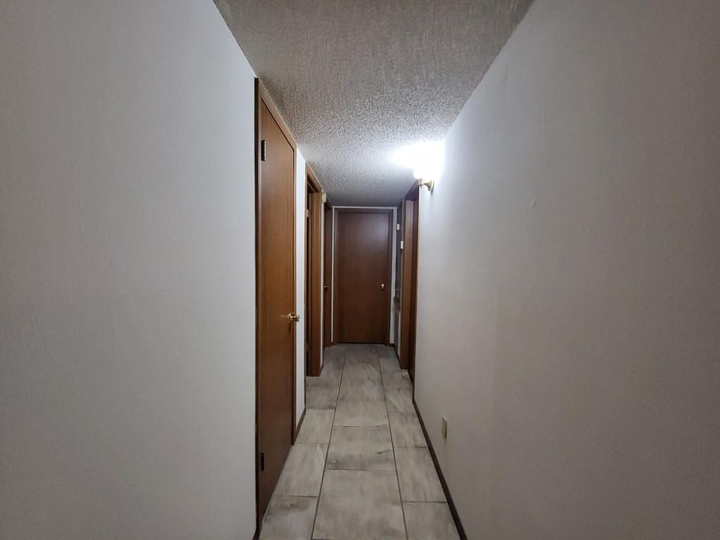 25 Windsong Ln - Photo 7 of 12