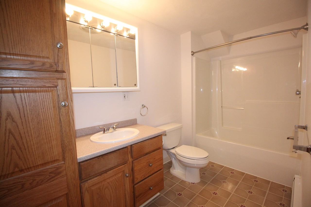 341 Lynn St #1 - Photo 6 of 19