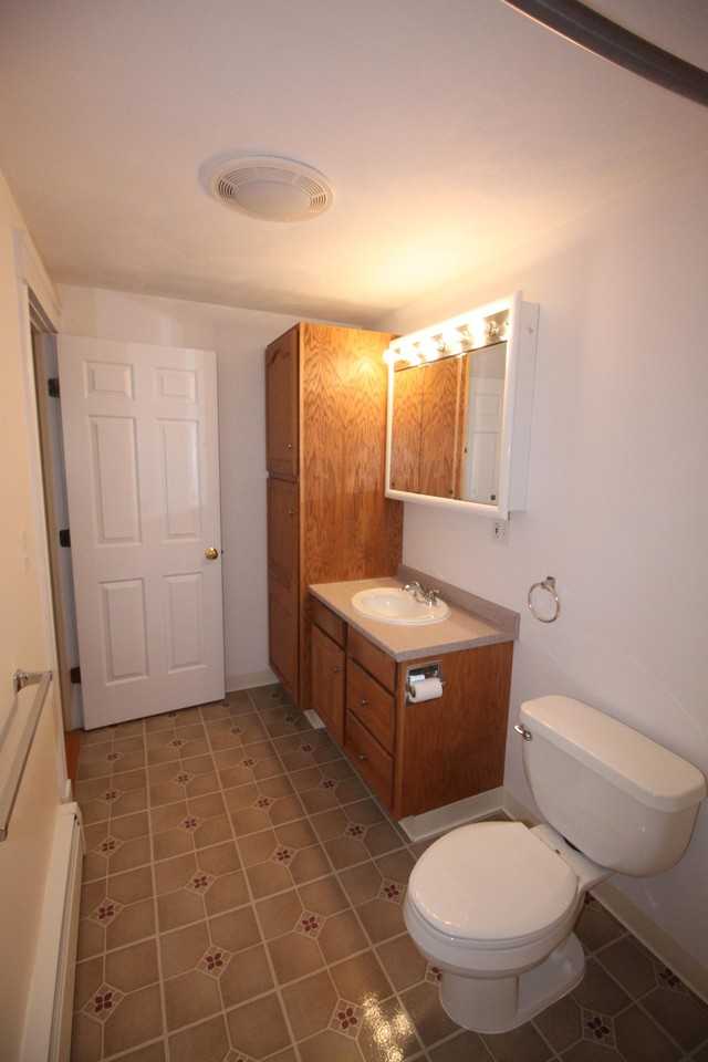 341 Lynn St #1 - Photo 7 of 19