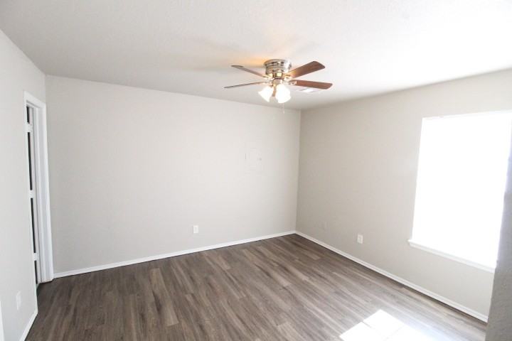 1900 Terrace Lawn Drive - Photo 6 of 14