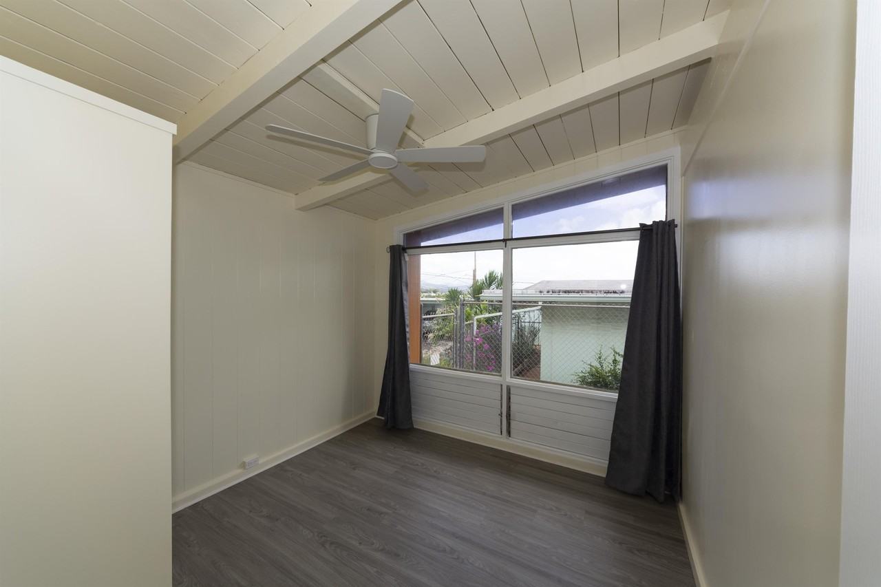 723 Hoomalimali Street - 2 Bedroom - Photo 3 of 7