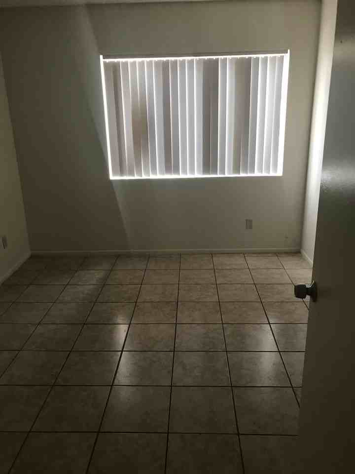2807 E Marconi Ave #101 - Photo 7 of 7