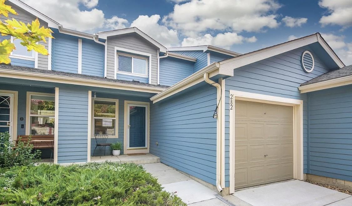 282 Smith Cir #1 - Photo 3 of 23