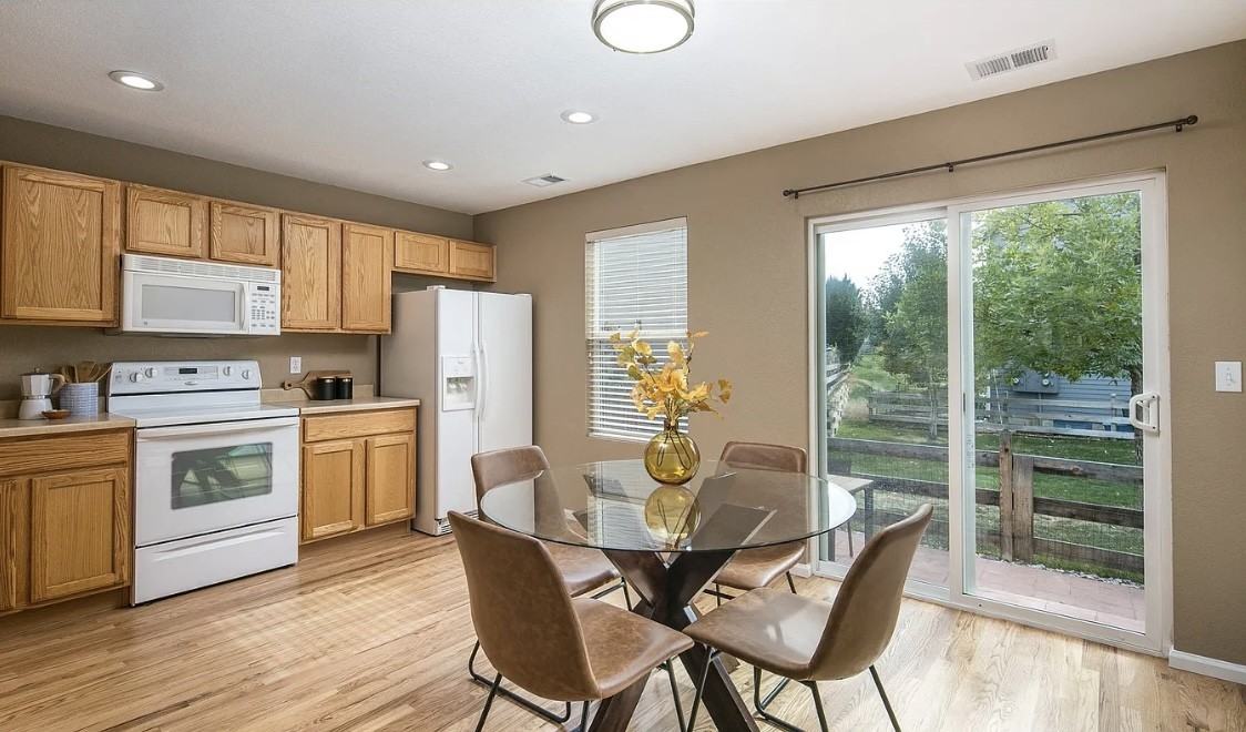 282 Smith Cir #1 - Photo 6 of 23