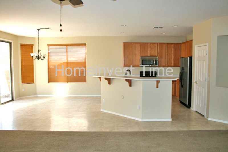 13221 W Jacobson Dr - Photo 2 of 6