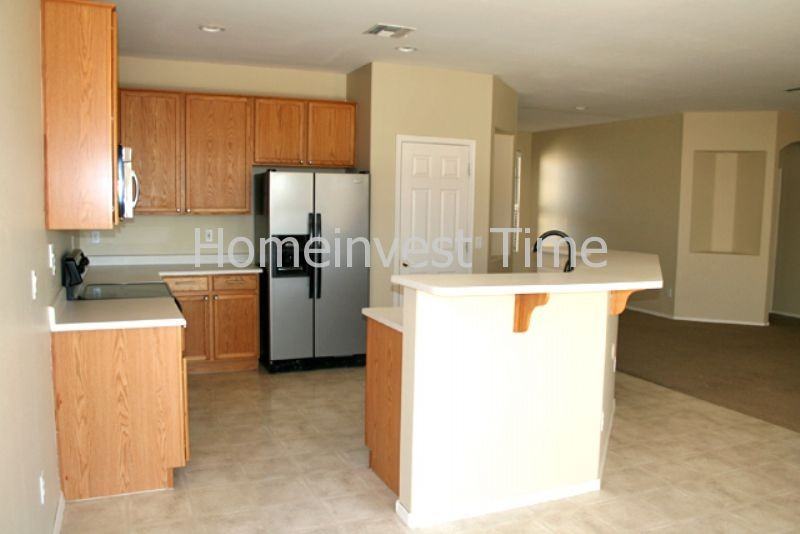 13221 W Jacobson Dr - Photo 3 of 6