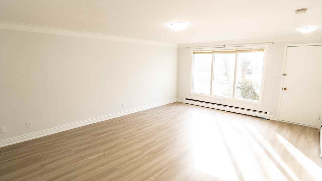 150 Hagar Street, Unit B Apartments 150 Hagar St, Welland, ON L3B 4J8